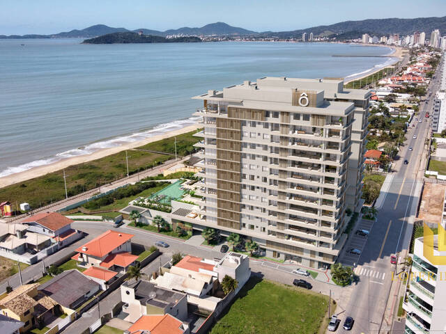 #143 - Apartamento para Venda em Balneário Piçarras - SC - 2