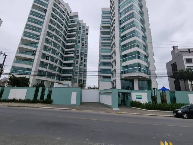 #151 - Apartamento para Venda em Balneário Piçarras - SC - 3