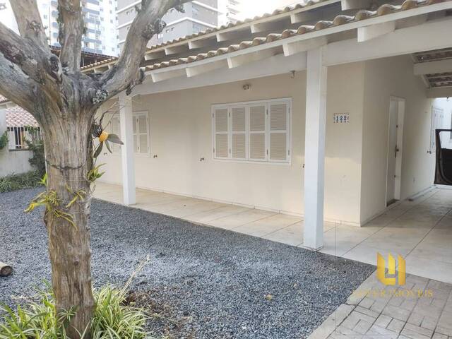 #200 - Casa para Venda em Balneário Piçarras - SC - 3